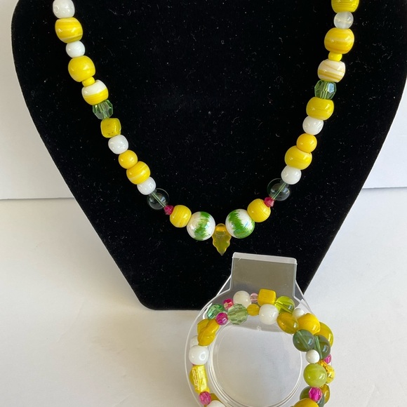 Hand Crafted Necklace Wrap Bracelet Set Yellow Green Multi Mixed Media - Picture 15 of 16